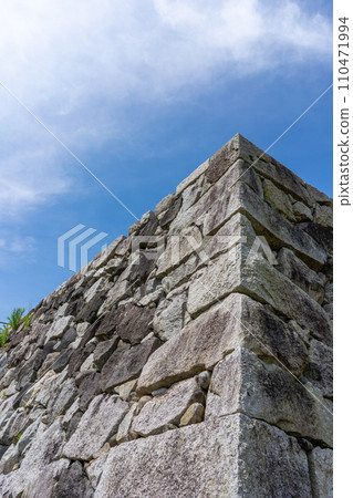 Toyama Prefecture, the stone wall of Toyama Castle (Toyama City Folk Museum) shines against the blue sky Toyama Prefecture, the stone wall of Toyama Castle (Toyama City Folk Museum) shines against the blue sky 110471994