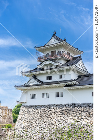 Toyama Prefecture, Toyama Castle shining against the blue sky (Toyama City Folk Museum) 110472097