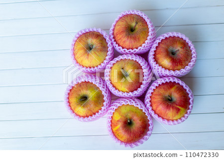 Apple shooting 110472330