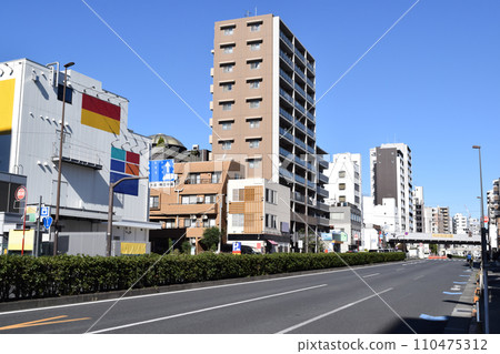 東京品川區中延站前的都市景觀 110475312