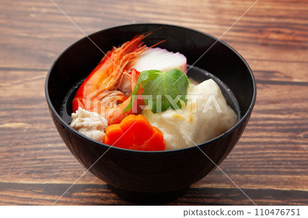 Noodles 110476751