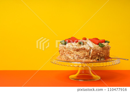 Tasty and delicious food concept - carrot cake 110477916