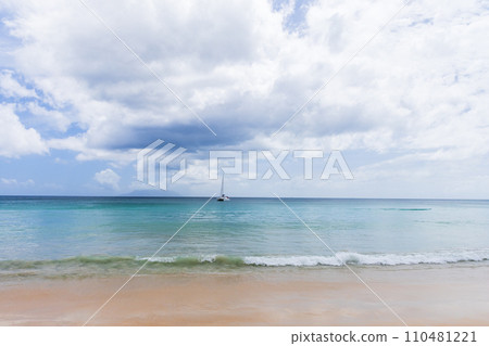 Landscape photo of Beau Vallon beach taken on a sunny day. Mahe, Seychelles 110481221