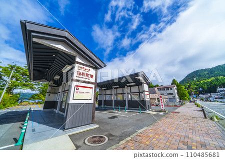 Scenery around the bus rotary at Hakone Town Port [Kanagawa Prefecture] 110485681