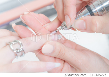Nail salon_Dry care using nail machine (cuticle treatment) 2 Nail salon_Dry care using nail machine (cuticle treatment) 2 110485724