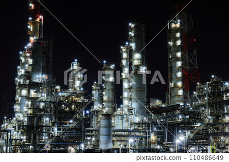 Factory night view/Kashima waterfront industrial zone 110486649