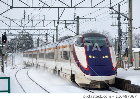 Yamagata Shinkansen, E3 series, SHINKANSEN 110487367