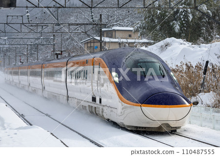 Yamagata Shinkansen/E8 series/SHINKANSEN Yamagata Shinkansen/E8 series/SHINKANSEN 110487555