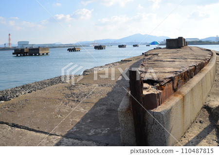 Destroyer Yanagi Hull Hibikinada Shipwreck Seawall Destroyer Yanagi Hull Hibikinada Shipwreck Seawall 110487815