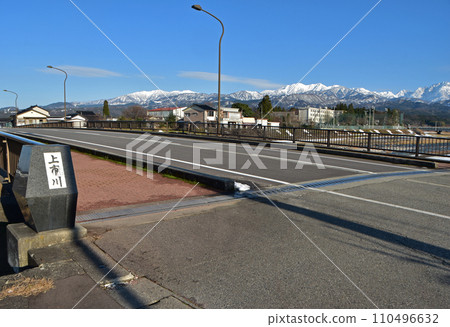 Hakuryu Bridge spanning the Kamiichi River (Kamiichi Town, Toyama Prefecture) Hakuryu Bridge spanning the Kamiichi River (Kamiichi Town, Toyama Prefecture) 110496632