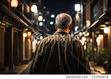 深夜徘徊的老人的背影：AI生成的圖像 110498216