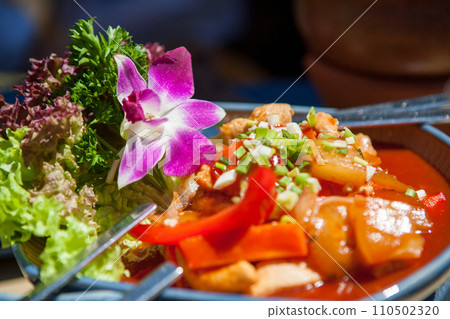 A Symphony of Flavors: Exquisite Asian Cuisine Presentation 110502320