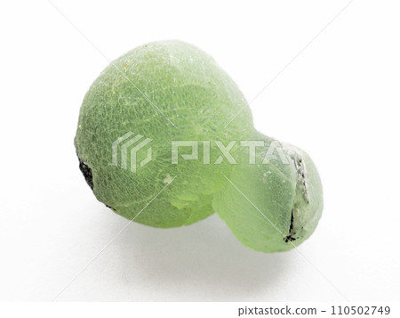 Prehnite rough stone (grape stone) 110502749