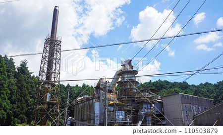 Scenery with a factory (Fuji City, Shizuoka Prefecture) 110503879
