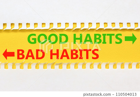 Good or bad habits symbol. Concept word Good habits Bad habits on beautiful yellow paper. Beautiful white paper background. Business good or bad habits concept. Copy space. 110504013