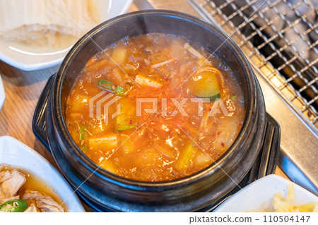 Korea soybean paste stew 110504147