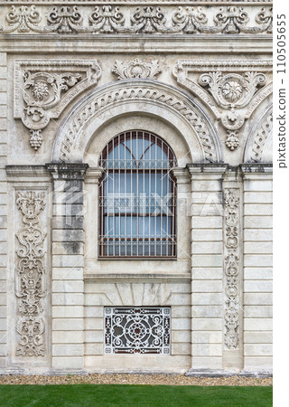 Side wall at Dolmabahce Palace, with one arched window, Besiktas district, Bosphorus, Istanbul, Turkey 110505655