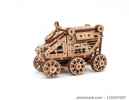Isolation of assembled from a wooden constructor car. Eco constructor. Concept 110507087