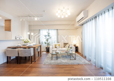 Living room residence 110511108