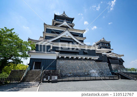 熊本縣/春天的藍天和熊本城天守閣(熊本城遺址) 熊本縣/春天的藍天和熊本城天守閣(熊本城遺址) 110512767