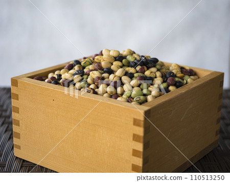 colorful roasted soybeans colorful roasted soybeans 110513250