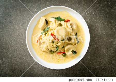 Rice Noodles with Green curry and Fish ball Rice Noodles with Green curry and Fish ball 110514884