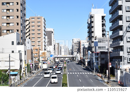 Daini Keihin (in front of Nakanobu Station, Shinagawa Ward) 110515927