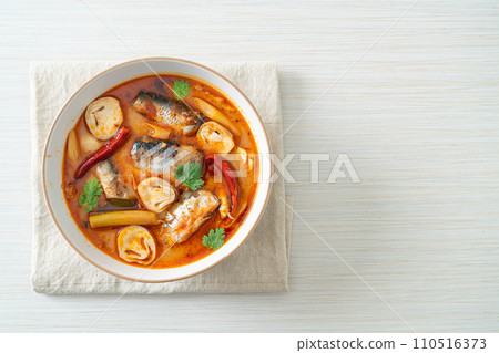 Tom Yum canned mackerel in spicy soup Tom Yum canned mackerel in spicy soup 110516373