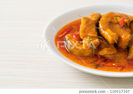 Redtail Catfish Fish in Dried Red Curry Sauce that called Choo Chee Redtail Catfish Fish in Dried Red Curry Sauce that called Choo Chee 110517107