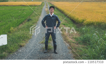 farmer, farmhouse, gents 110517310