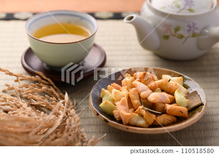 Hare and tea 110518580