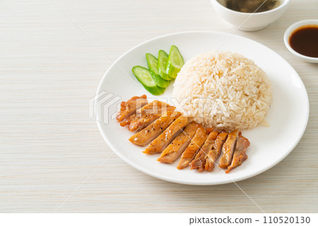 Grilled Chicken with Steamed Rice 110520130