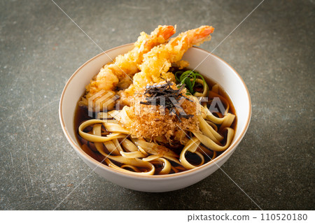 Japanese ramen noodles with shrimps tempura 110520180