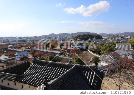 從備前丸遺址看兵庫姬路城西之丸花園全景 110521980