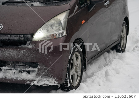 下雪的車 110523607