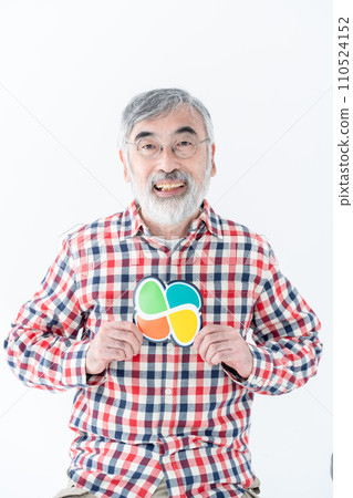 Elderly driver Momiji mark Elderly driver Momiji mark 110524152