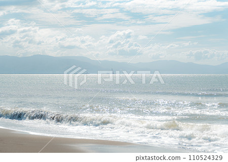 初夏的清爽大海 初夏的清爽大海 110524329