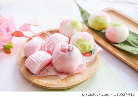 春天的麻糬和三色團子 110524412