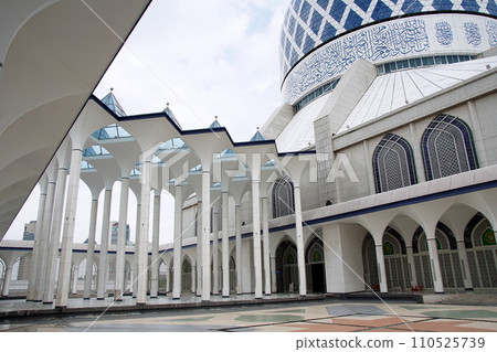 Malaysia Blue Mosque 110525739