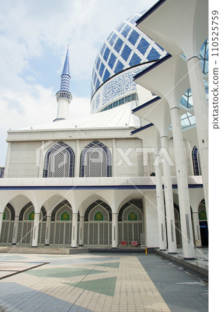 Malaysia Blue Mosque 110525759