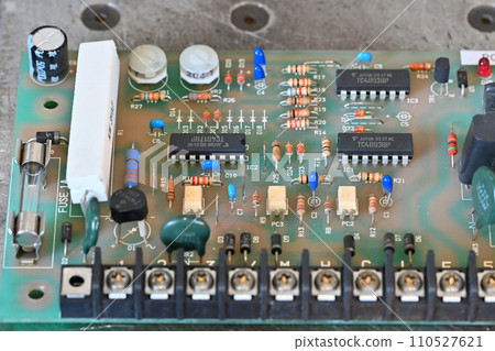 Manufacturing equipment control panel board manufacturing industry 110527621