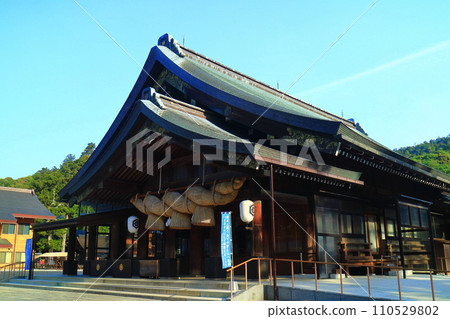 [Shimane Prefecture] Izumo Taisha Shrine in fine weather 110529802