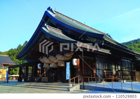 [Shimane Prefecture] Izumo Taisha Shrine in fine weather 110529803