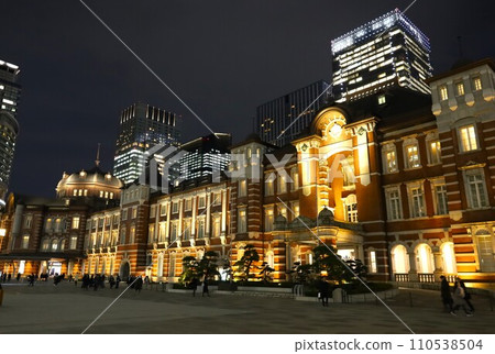 被點燃的東京駐地夜視圖 被點燃的東京駐地夜視圖 110538504
