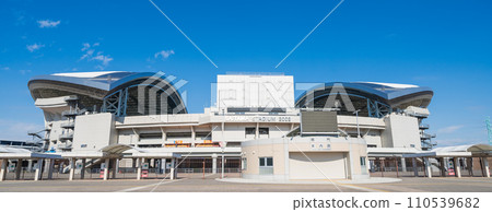 "Saitama Prefecture" Clear blue sky and scenery of Saitama Stadium 2002 "Saitama Prefecture" Clear blue sky and scenery of Saitama Stadium 2002 110539682