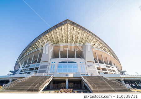 "Saitama Prefecture" Clear blue sky and scenery of Saitama Stadium 2002 110539711