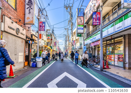 Urban landscape of Higashi-Nakanobu, Shinagawa-ku, Ebara-Nakanobu Station, Sun Mall Ehara 110541630