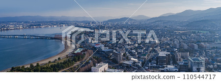 Otsu City is the prefectural capital of Shiga Prefecture and the gateway to Kyoto [Urban landscape of Shiga Prefecture] 110544717