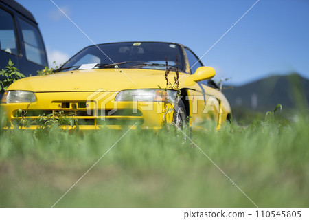 Abandoned car Abandoned car 110545805