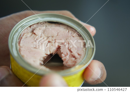 canned tuna on wooden table , 110546427